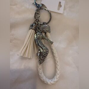 Elegant White Braided Wristlet Keychain 
w/Rhinestone Heel & Tassel -Unique NWT